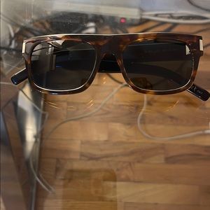 Saint Laurent Sunglasses in your tortoise color